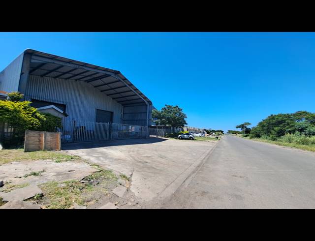 2,250M² FACTORY TO LET IN ALTON